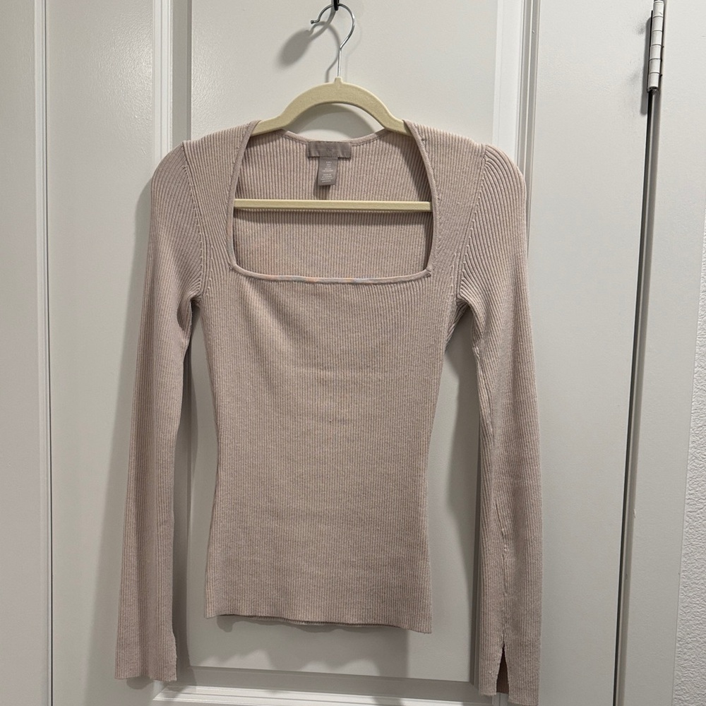 H&M Beige Ribbed Knit Top